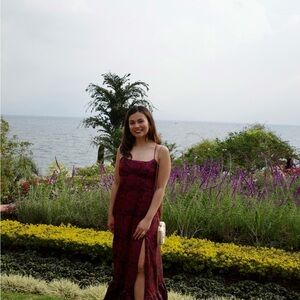 Lulu's Burgundy Floral Maxi Dress